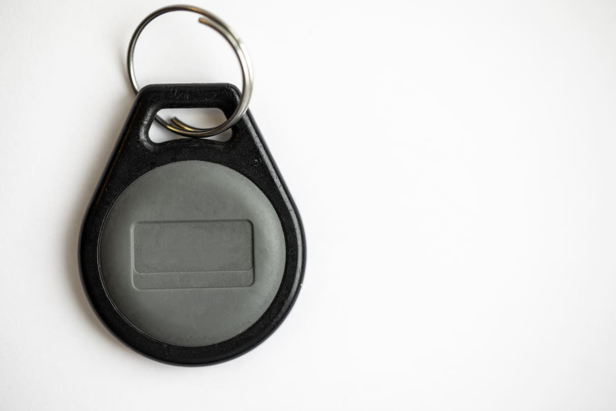 Customized Access Control: How Do Door Key Fob Systems Work?