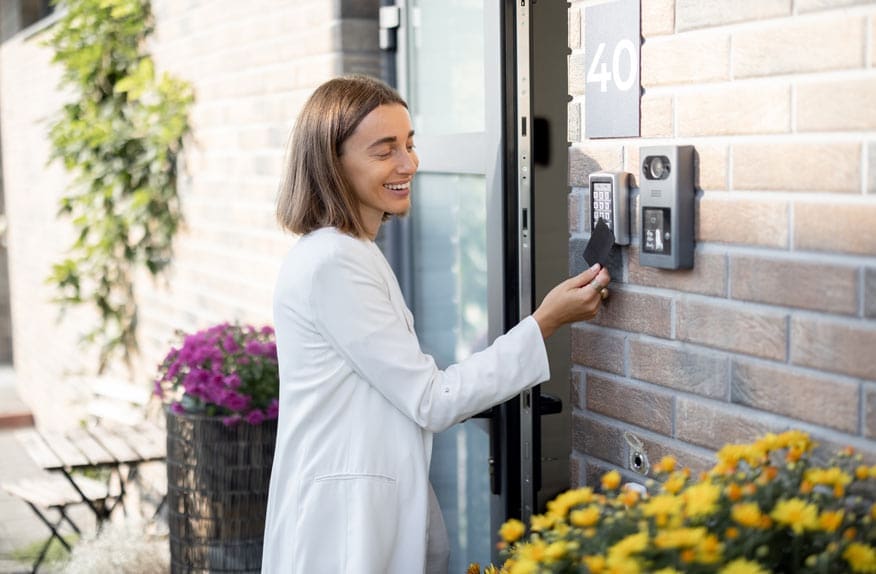 Multifamily Access Control: Controlled Access Apartments & Incorporating Apartment Building Access Control Systems