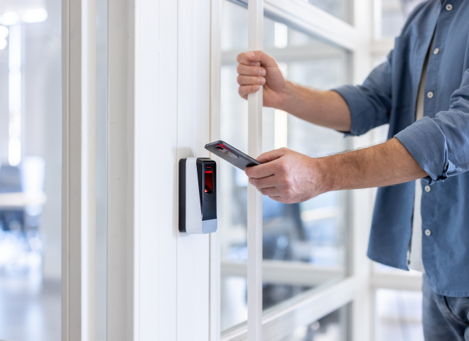 Ultimate Guide to Commercial Electronic Door Locks & Hardware