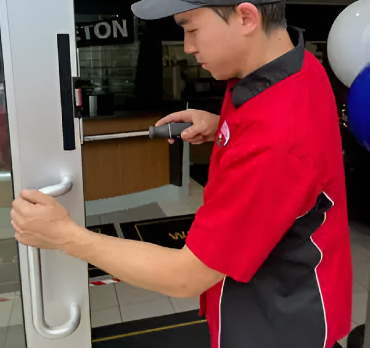 Commercial Locksmith Services in Chicago